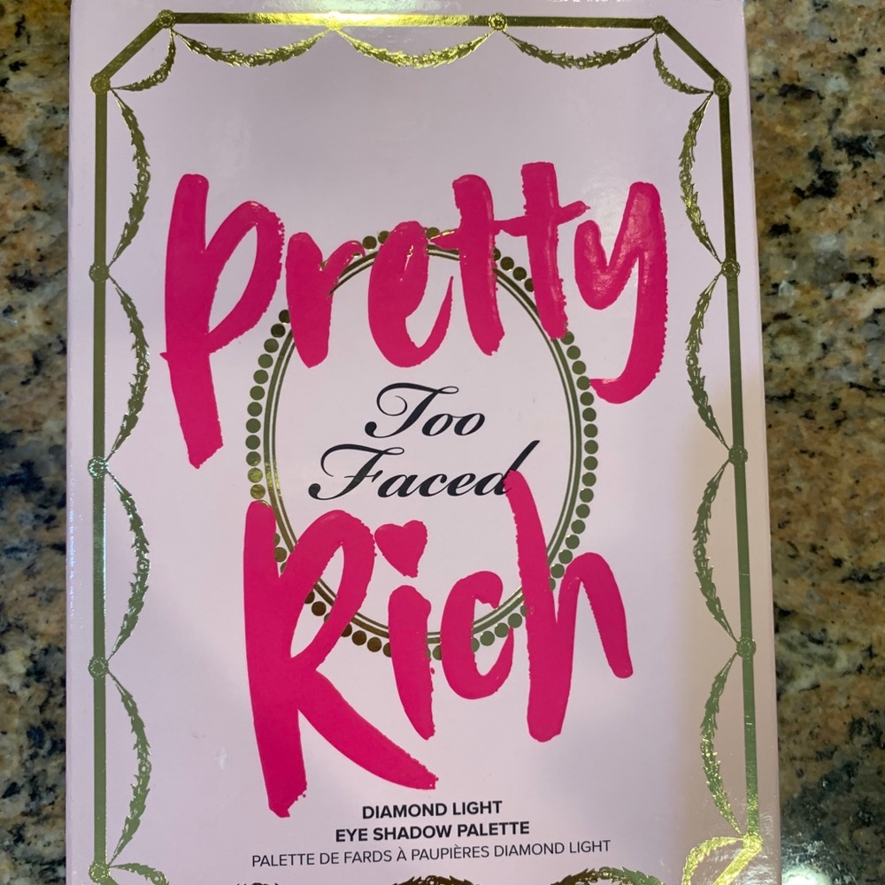 Too faced pretty rich eyeshadow palette